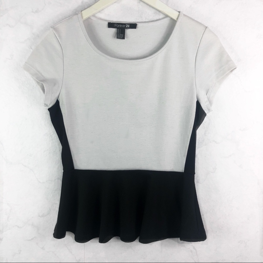 [F21] Classic Peplum Top